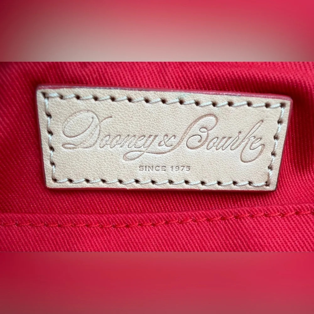 NWOT Dooney & Bourke Quadretto Check Cosmetic Case